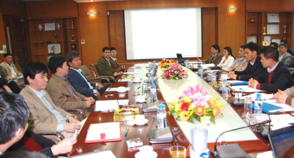 Công ty Đầu tư Phát triển Hạ tầng Viglacera tổ chức đánh giá kết quả thực hiện KH SXKD năm 2013 và triển khai nhiệm vụ KH SXKD 2014